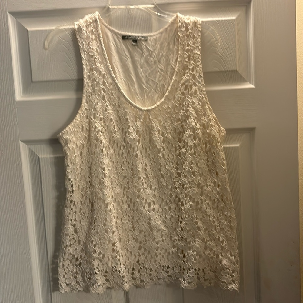 Daniel Rainn XL white sleeveless shirt